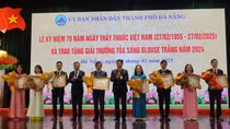 Đà Nẵng trao giải thưởng “Tỏa sáng Blouse trắng”