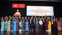 Tôn vinh đội ngũ thầy thuốc vì dân phục vụ