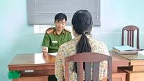 Dàn cảnh bỏ rơi trẻ em nhằm hợp thức hóa nhận con nuôi