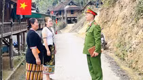 Những bước chân lặng thầm bên dòng Nậm Nơn
