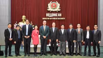 Kết nối bầu trời, bảo vệ an ninh quốc gia