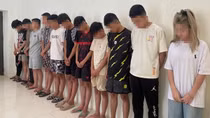Sỹ diện với bạn gái, nhóm tuổi teen dùng tuýt sắt tấn công “kẻ say nắng”