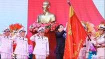 Chủ tịch nước: Hải quân cần phát huy truyền thống làm chủ vùng biển