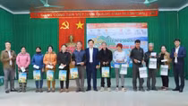 Công ty Nhiệt điện Nghi Sơn: Tặng quà Tết cho các hộ gia đình chính sách, có hoàn cảnh đặc biệt khó khăn tại địa phương