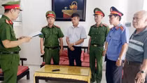 “Bộ sậu” lập khống hàng trăm hồ sơ