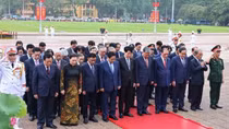 Lãnh đạo Đảng, Nhà nước vào Lăng viếng Chủ tịch Hồ Chí Minh