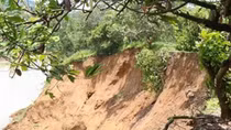 Sống bất an bên sông Đồng Nai
