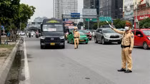 Vi phạm giao thông bị xử lý trong tháng cao điểm tăng, tai nạn giảm