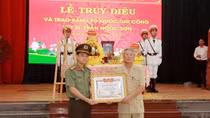 Trao Bằng “Tổ quốc ghi công” cho liệt sĩ Trần Ngọc Sơn