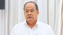 Nhận lót tay 300.000 USD, cựu Chủ tịch UBND tỉnh An Giang đã bày trò giúp trùm “cát tặc” ra sao?
