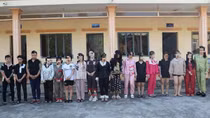 Nhiều cô gái trẻ bị "ép" phục vụ "tươi mát" tại Karaoke Nice