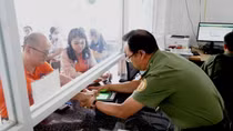Tăng cường định danh điện tử cho người nước ngoài