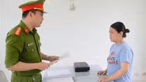 Nữ giám đốc lừa tiền tỷ sa lưới sau gần 8 năm lẩn trốn