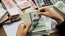 R5, Nhân dân tệ và USD