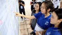 Học sinh Hà Nội nóng lòng chờ môn thi thứ ba vào lớp 10