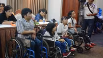 Giúp người khuyết tật lấy lại di sản thừa kế