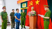 Cửa hàng trưởng xăng dầu tham ô hơn 7,3 tỷ đồng để cá độ bóng đá