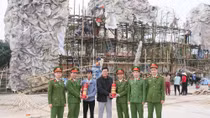 Công an Hà Tĩnh vì một mùa Giáng sinh an lành, ấm áp