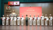 Bộ Công an công bố các Quyết định về tổ chức, cán bộ Công an tỉnh, thành phố