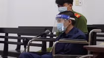 Kẻ lừa đảo mang ba tiền án tiếp tục nhận 15 năm tù