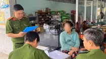 Phát hiện hơn 11 tấn phân bón và 1.300 sản phẩm thuốc bảo vệ thực vật không rõ nguồn gốc
