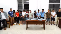 Phá ổ đánh bạc ăn thua hàng trăm triệu trong rừng keo