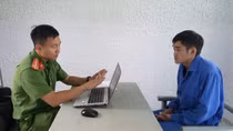 Gây án mạng chỉ vì câu hỏi “nhìn cái gì vậy?”