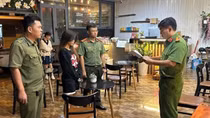 Tài xế taxi gài ma túy vu khống đồng nghiệp