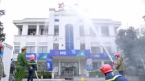 Công an tỉnh Hà Tĩnh tổ chức diễn tập phương án chữa cháy và cứu nạn cứu hộ
