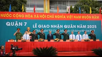 Thanh niên thành phố mang tên Bác phấn chấn lên đường nhập ngũ