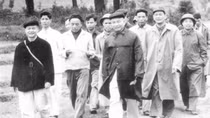 Vẻ đẹp người Công an "quân hàm xanh" trong dòng thơ cách mạng