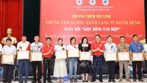 Tôn vinh gần 200 cá nhân, gia đình trong phong trào hiến máu tình nguyện