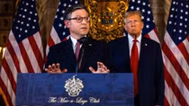 Chủ tịch Hạ viện Mỹ gặp khó, ông Trump liền ra tay