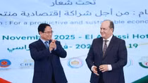 Thủ tướng Phạm Minh Chính và Thủ tướng Algeria cùng dự Diễn đàn kinh tế