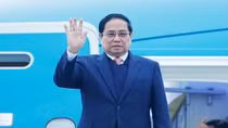 Thủ tướng Phạm Minh Chính lên đường thăm, làm việc tại Lào