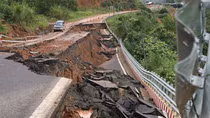 Ngày 30/11 dự kiến thông xe các vị trí sạt lở ở đèo Mimosa và D’Ran