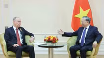 Tổng Bí thư Tô Lâm gặp Chủ tịch Đảng Cộng sản Liên bang Nga
