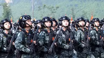 Ấn tượng với 43 khối đi tổng hợp luyện diễu binh, diễu hành