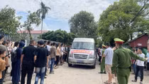 Nước mắt đoàn tụ ngày hoàn lương