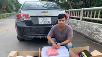 Bắt đối tượng vận chuyển 12.000 viên ma túy