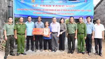 Trà Vinh bàn giao nhà Đại đoàn kết do Bộ Công an vận động tặng người dân