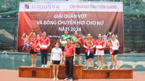 Giải quần vợt và bóng chuyền hơi nữ năm 2024 Agribank Tiền Giang thành công tốt đẹp