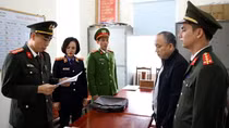 Khởi tố nguyên Tổng Giám đốc bán 2.700 lô đất trái quy định
