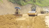 Sớm tháo gỡ tình trạng thiếu vật liệu cho các dự án xây dựng hạ tầng