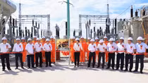 Gắn biển công trình chào mừng 55 năm thành lập EVNNPC