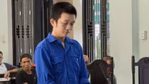 Người đàn ông dùng xăng đốt chết tình nhân lĩnh 20 năm tù