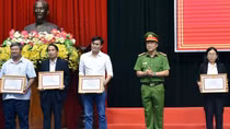 Phóng viên Báo CAND được khen thưởng ngay ngày đầu làm việc sau Tết