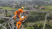 Phơi mình dưới nắng nóng đổ lửa để đưa công trình 500kV mạch 3 về đích