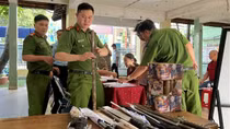 Có sẵn hung khí trong tay dễ biến mình thành người phạm tội