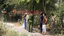 Đang ngồi hóng mát, phát hiện thi thể nữ trôi sông